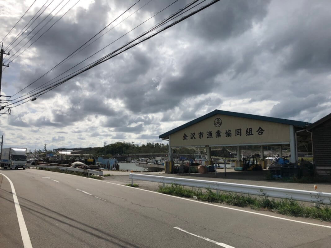 もらって嬉しい！オリジナル金箔ノベルティ専門サイト『HAQU』