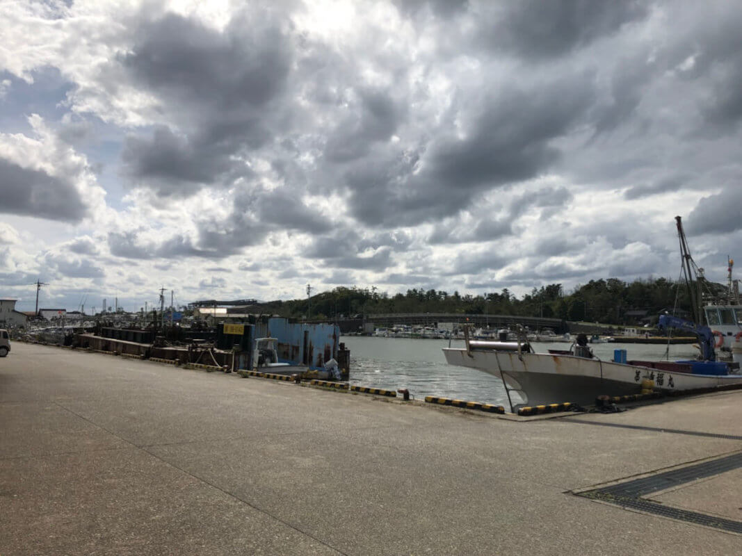 もらって嬉しい！オリジナル金箔ノベルティ専門サイト『HAQU』