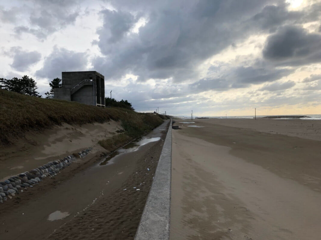 もらって嬉しい！オリジナル金箔ノベルティ専門サイト『HAQU』