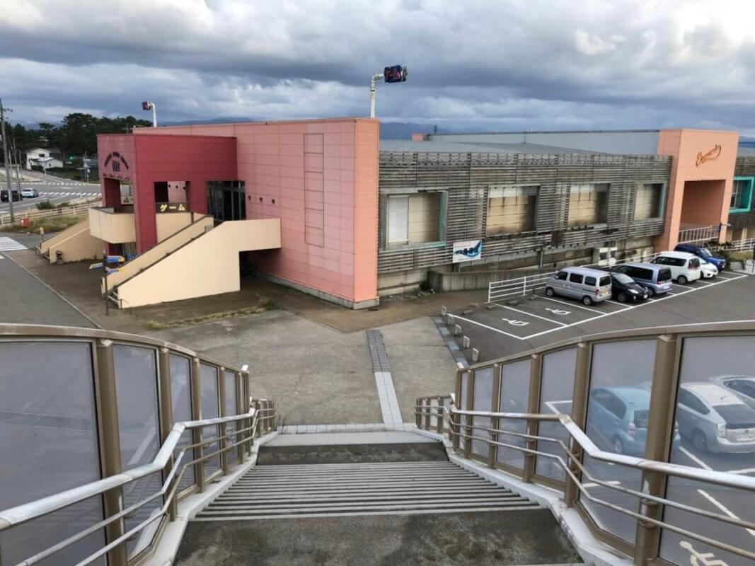 もらって嬉しい！オリジナル金箔ノベルティ専門サイト『HAQU』