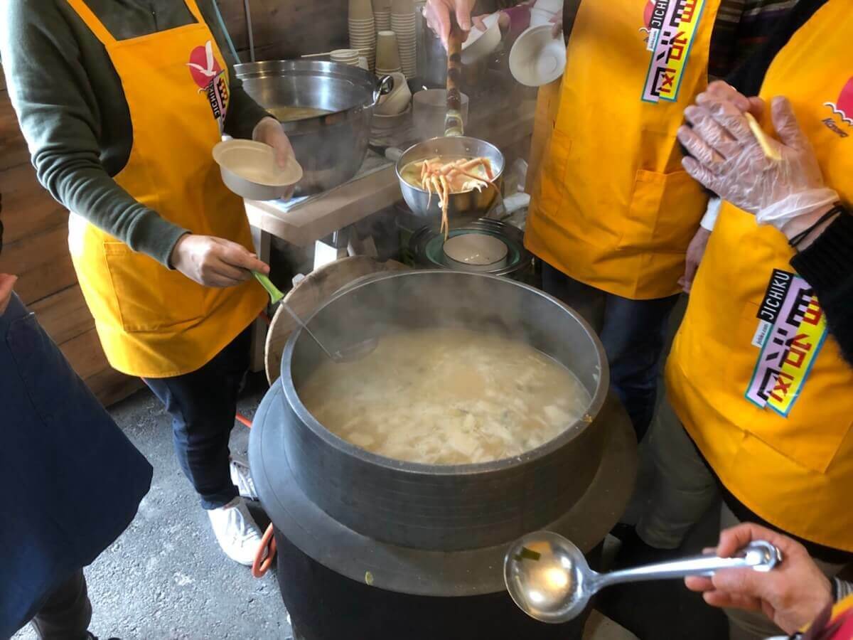 もらって嬉しい！オリジナル金箔ノベルティ専門サイト『HAQU』