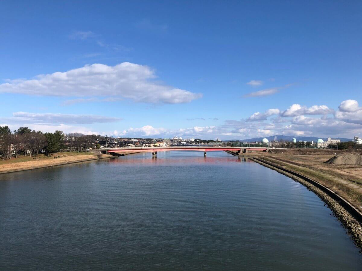 もらって嬉しい！オリジナル金箔ノベルティ専門サイト『HAQU』