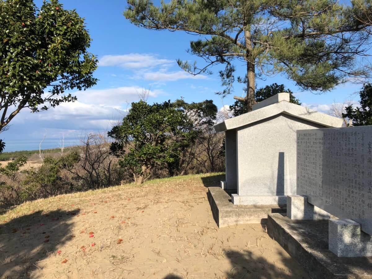 もらって嬉しい！オリジナル金箔ノベルティ専門サイト『HAQU』